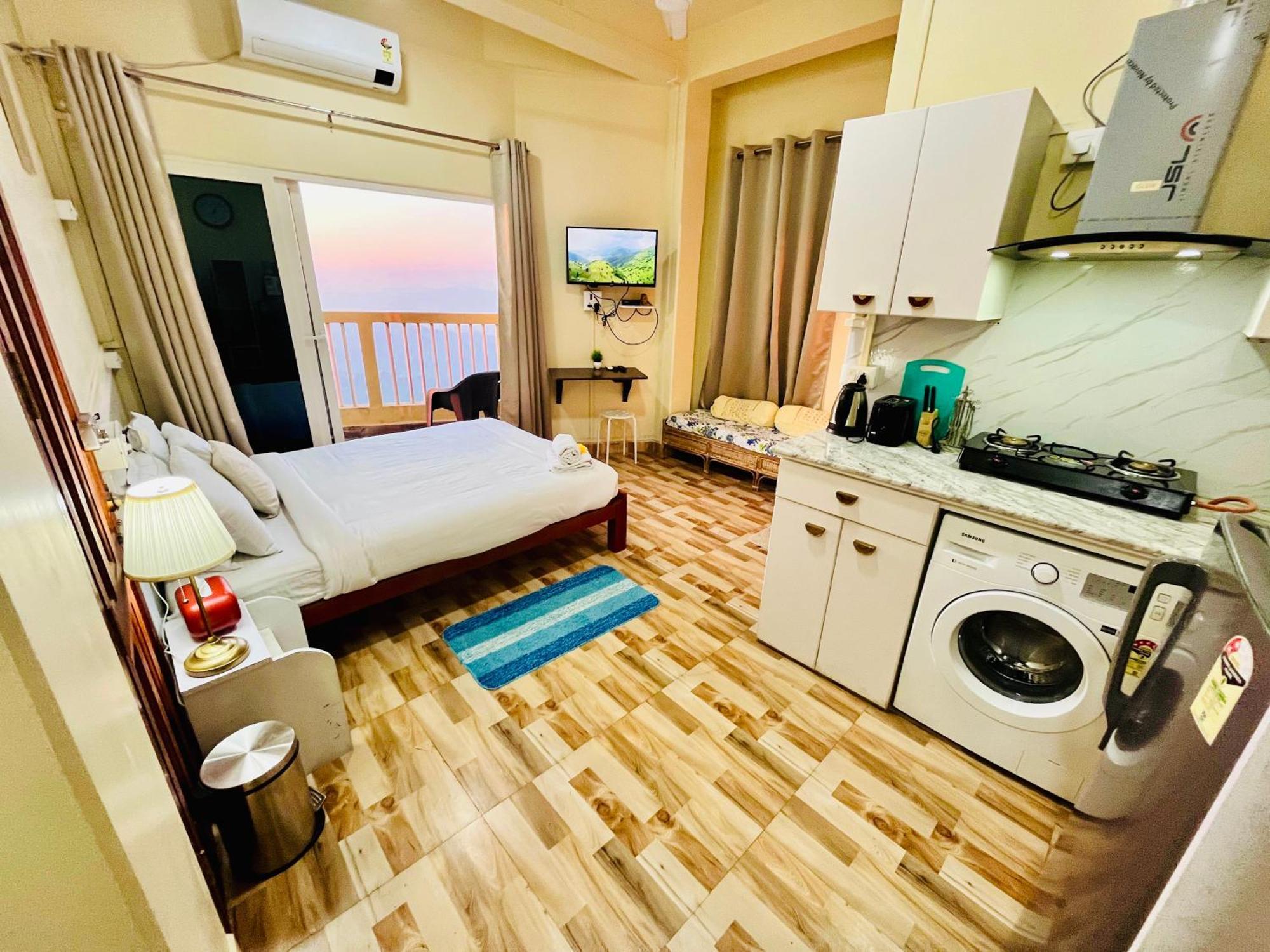 Aizawl Guest House Apartments Dış mekan fotoğraf