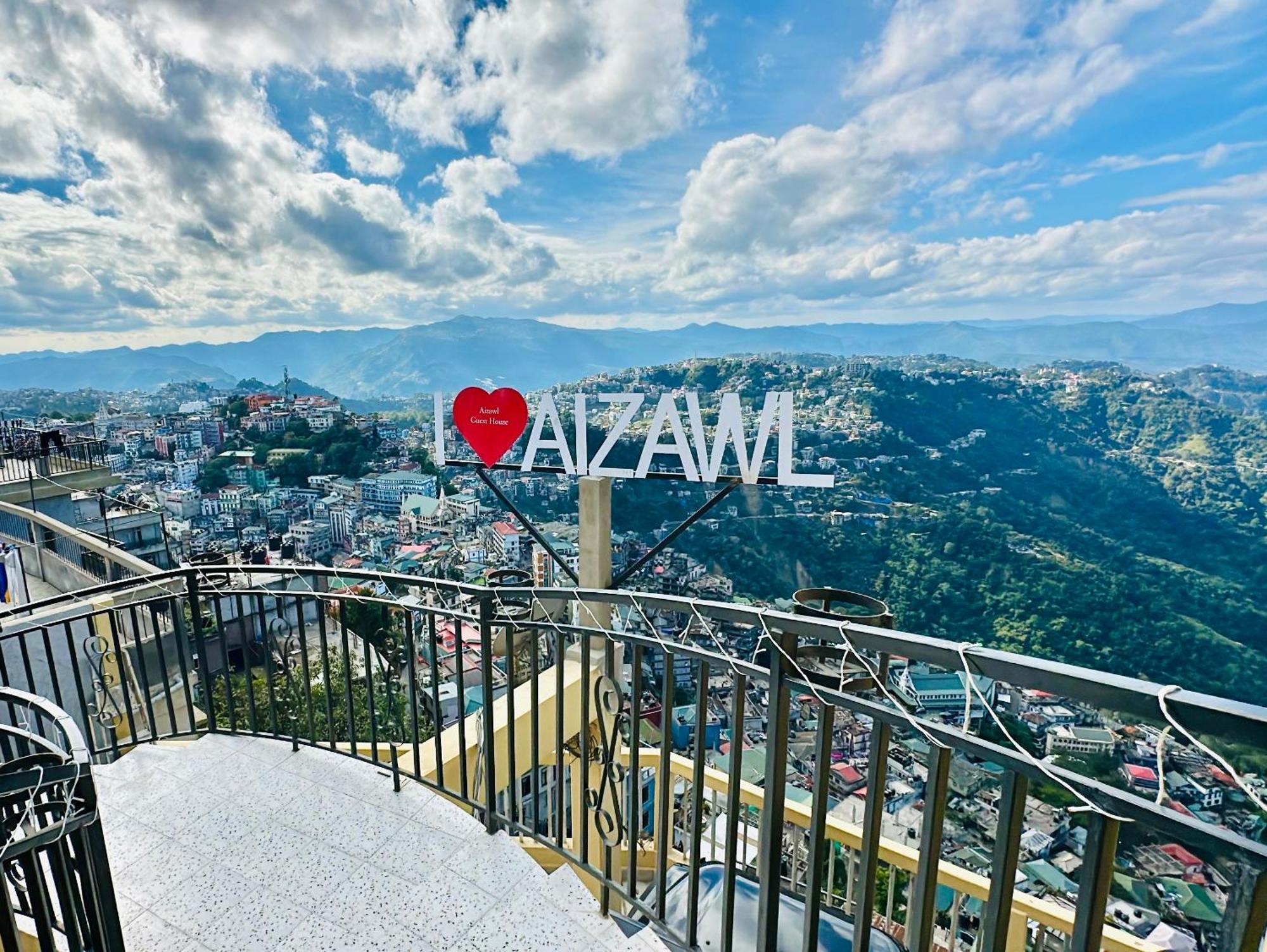 Aizawl Guest House Apartments Dış mekan fotoğraf